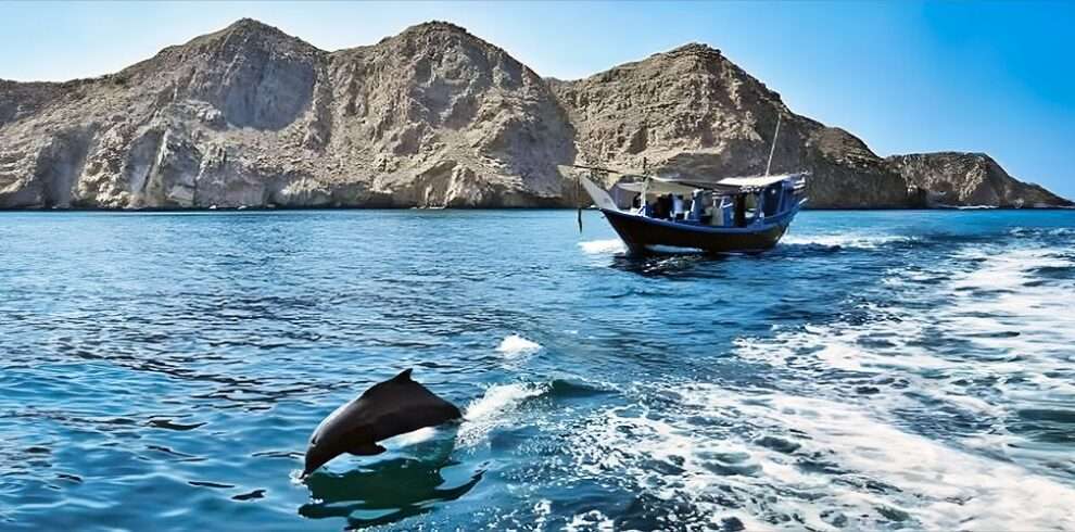 Khasab Oman Dhow Cruise Image for Dubai Tourism at Habibi Tourism