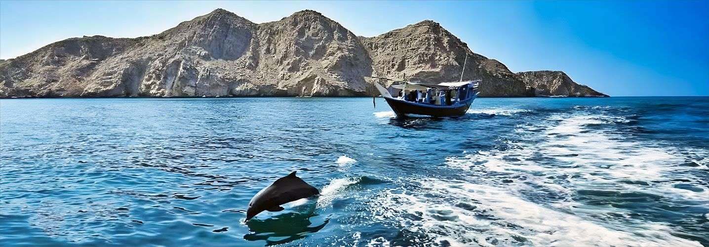 Khasab Oman Dhow Cruise Image for Dubai Tourism at Habibi Tourism